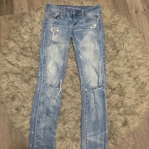 American eagle ripped jeans